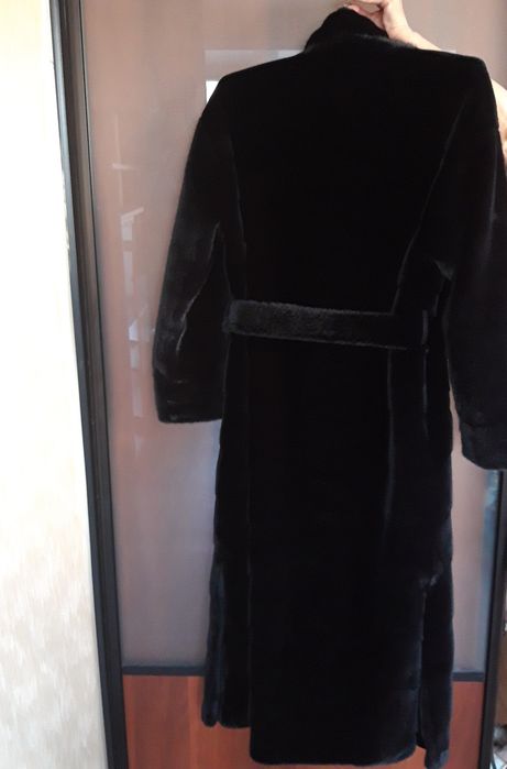 Продаю новую шубу