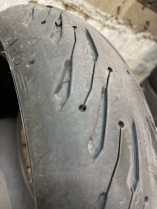 180/55/17 Michelin dot24