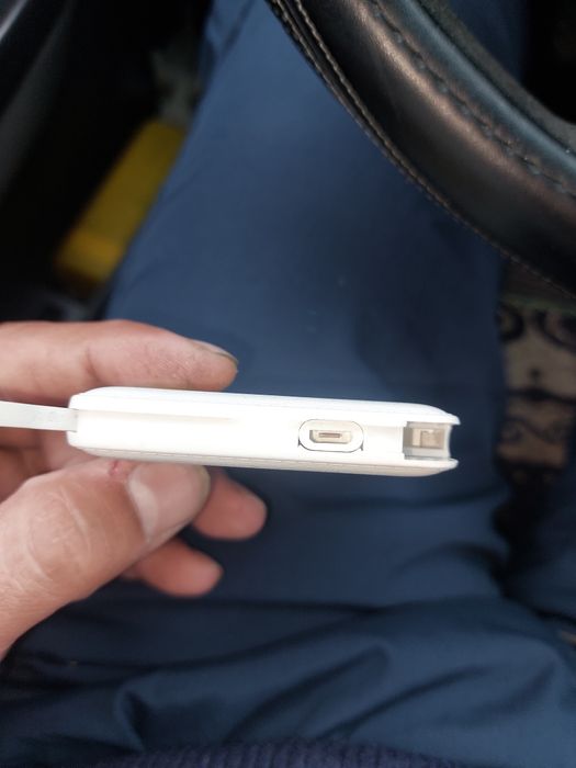 Продам карманный зарядку