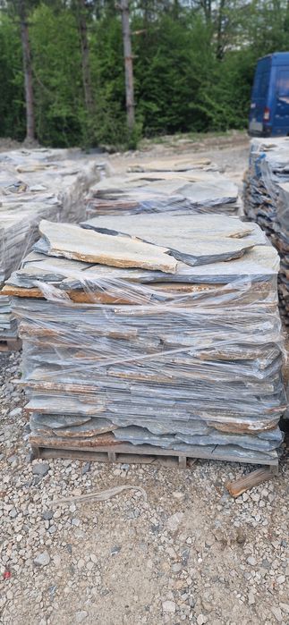 Vând Piatră sau Montez