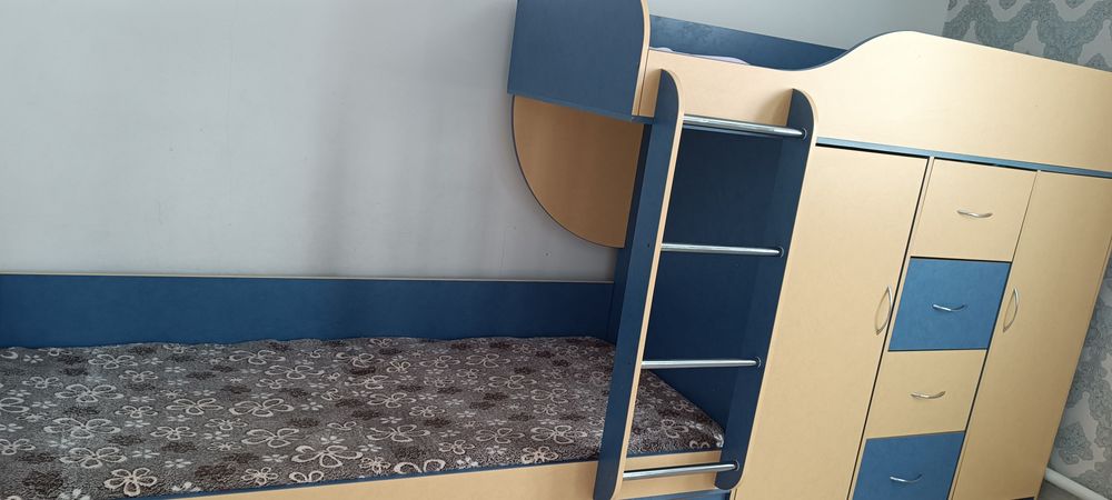 Детский,  двухэтажный  мебель