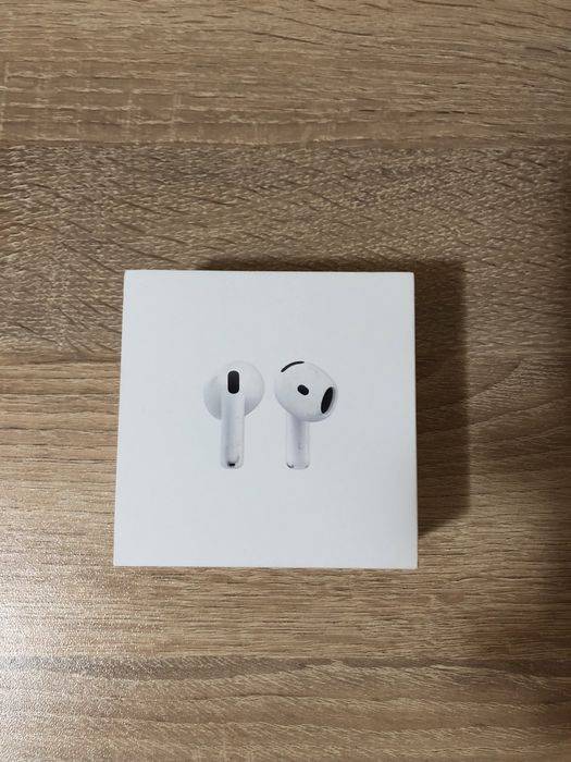Apple Airpods 4 слушалки