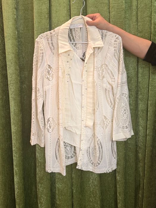 Продается костюм тройка