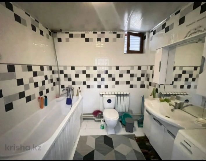 Дом большой новый