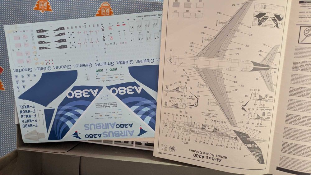 Сглобяем модел Еърбъс А380 Revell,