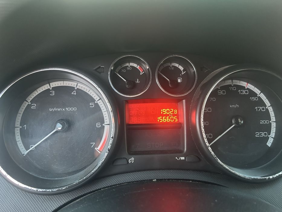 Vand sau schimb Peugeot 308 din anul 2008