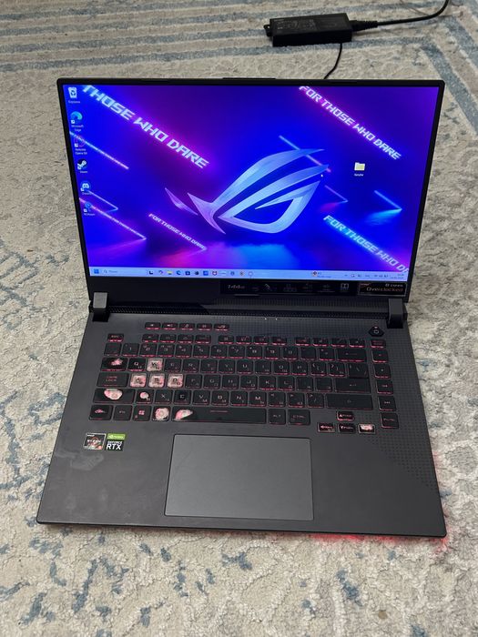 Asus rog strix G513
