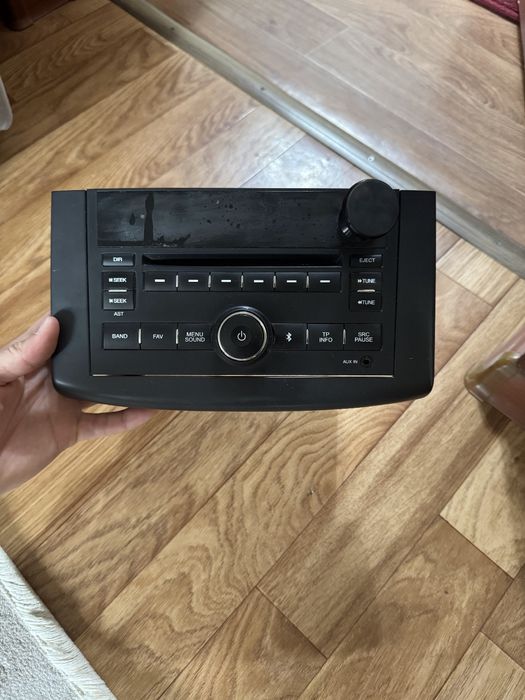 Продам магнитофон равон р3