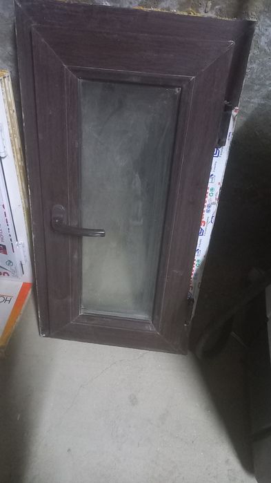 Продам форточку пластиковые