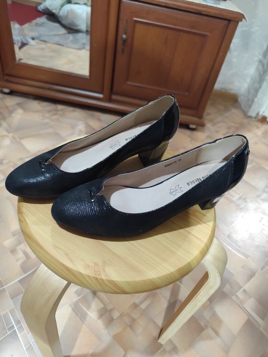 Туфли  кожа 38 размер