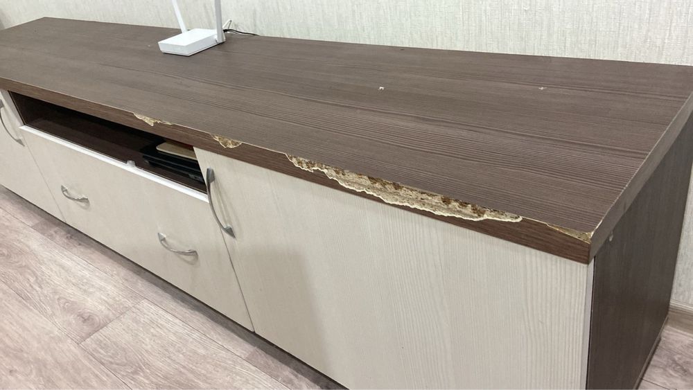 Тумба под телевизор
