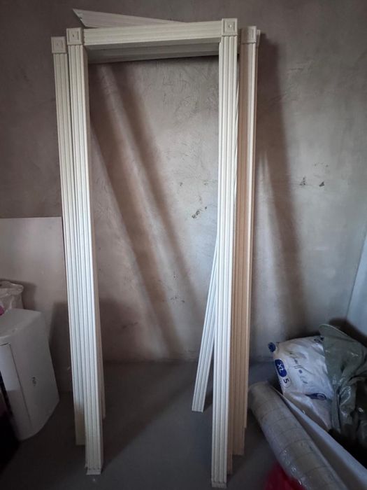 Срочно продам двери в отл. Сост.