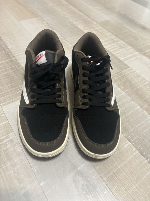 Travis Scott x Air Jordan 1 Low Cactus Jack