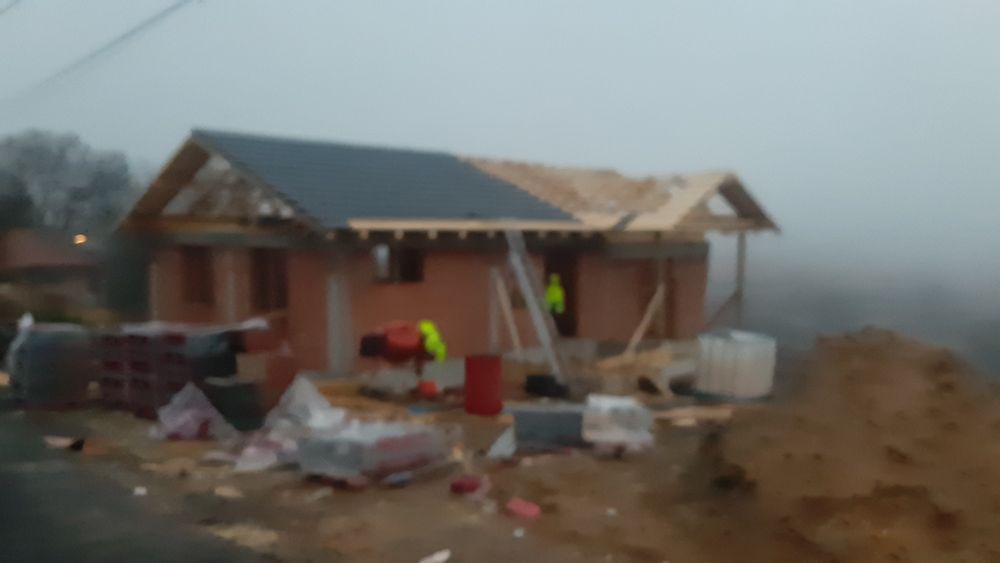 REPARAȚII ACOPERIȘURI jgheaburi burlane terase