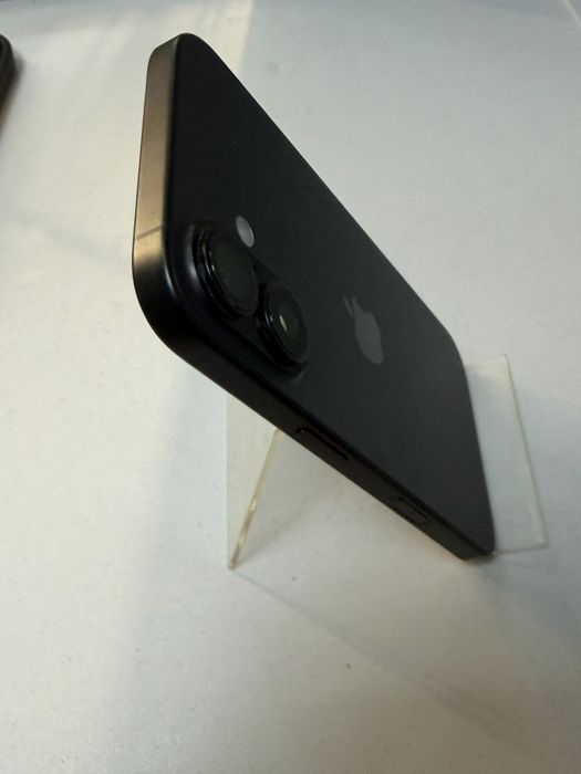 Iphone 16 Black 128GB 100 % 7 цикъла