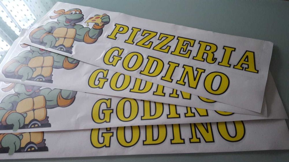 Produse personalizate,sablare,autocolante,colantari vitrine,bannere