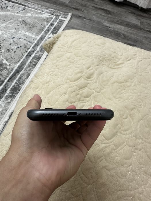 iPhone 11. 64 gb