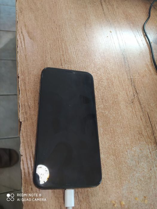 Iphone X 256 GB qora