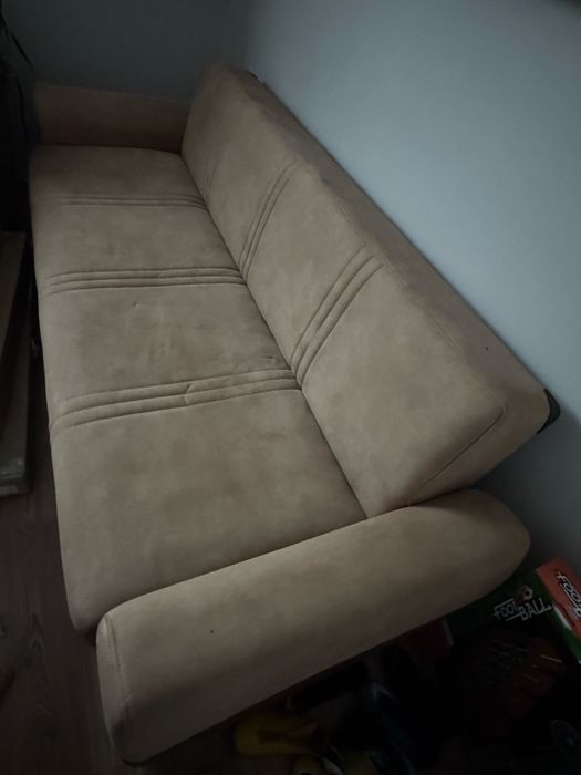 Canapea extensibila 3 locuri