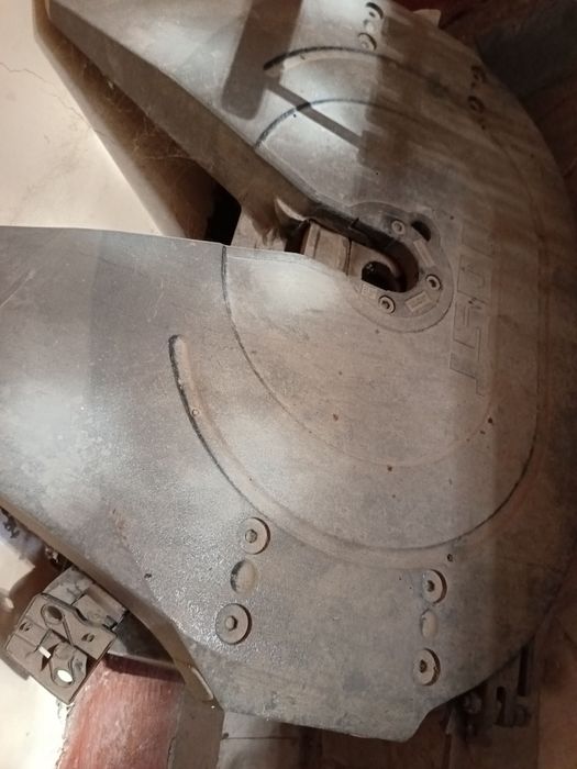 Седло сотилади MAN TGX