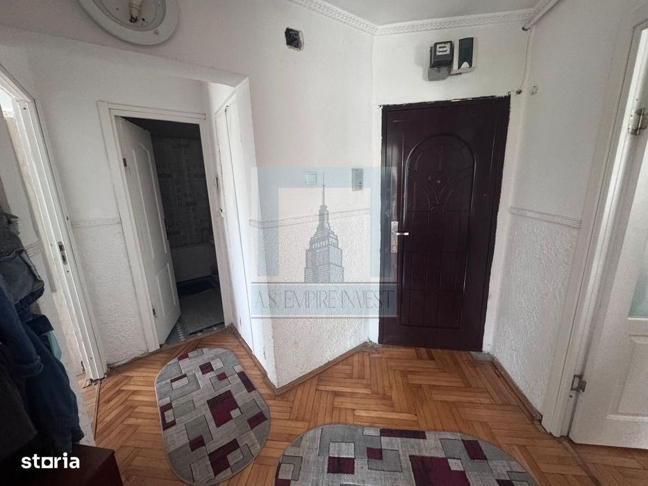 Apartament 2 camere de vânzare – Tractorul, str. Bronzului