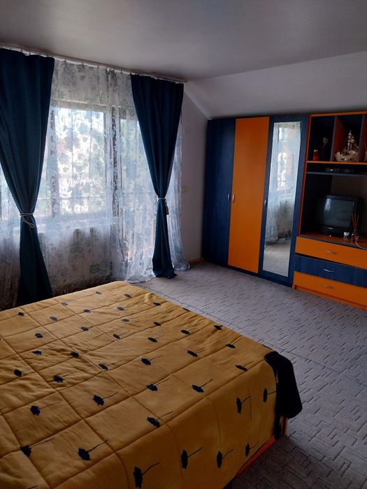 Casa cu 4 camere de vanzare in Sag, Timis 
Vă propunem spre vânzare o proprietate deosebită, ideală pentru cei care caută confort
