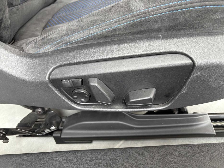 Салон Алкантара БМВ Х1 Ф48