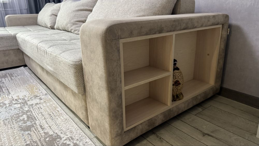 Продам Диван 3,2 м