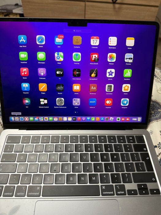 Air Mcbook Model A2681