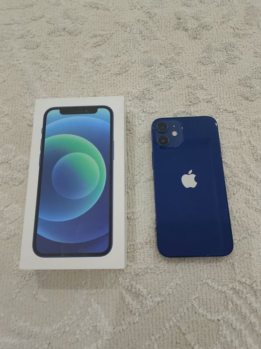 Смартфон iPhone 12 mini