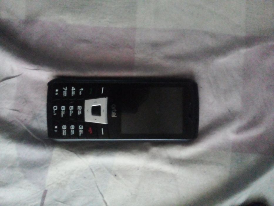 Телефоны и плашет на запчасть.