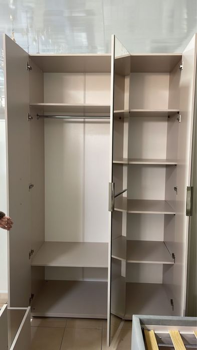 Спальный гарнитур сатылады!