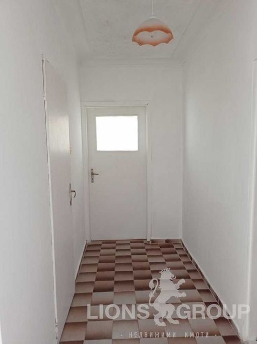 Продава се Тристаен апартамент в Варна, Владислав Варненчик - 70 кв.м за 1339 €/кв.м - Снимка #10