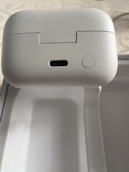 Безжични слушалки Soundcore AeroClip