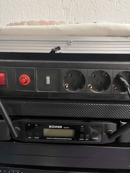 Vand microfoane bomge