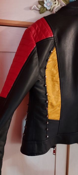 JUNONA кожено яке р-р38