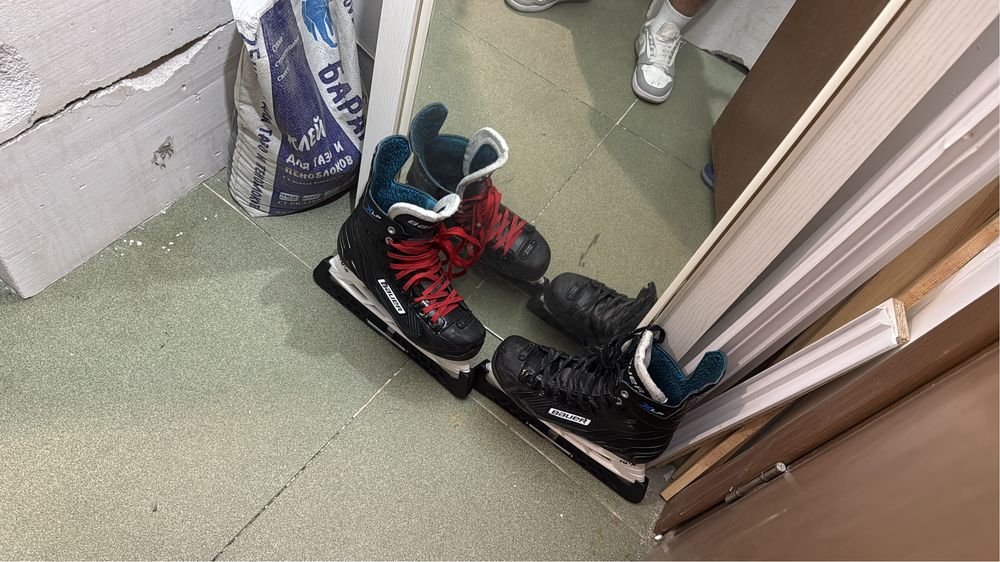 Продам коньки Baur XLP