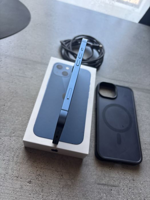 Vand iPhone 13 128gb 85% CA NOU