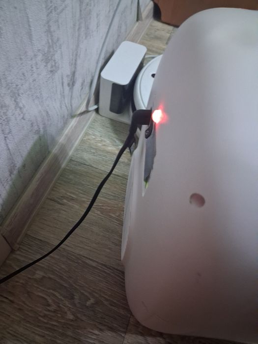 Продам маленький холодильник