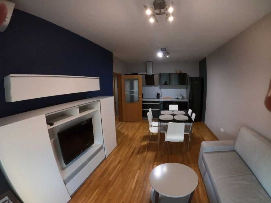 2-стаен апартамент под наем в Гео Милев