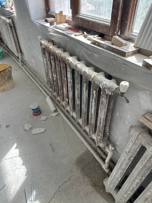 Акфа ромлар ва участкада ишлаган батареялар сотилади узимизаники