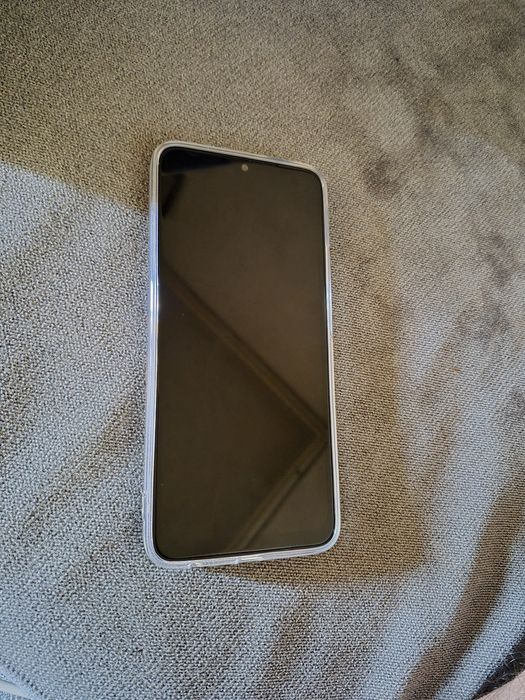 Telefon nou de vanzare