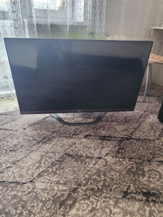 Телевизор LG Smsrt.