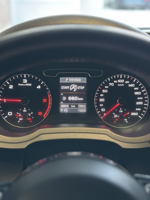 AUDI Q3 2.0TDI/177кс