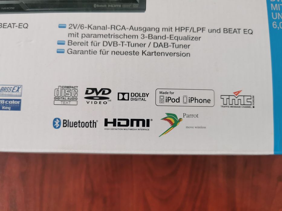 Навигация и мултимедия Clarion NX405E