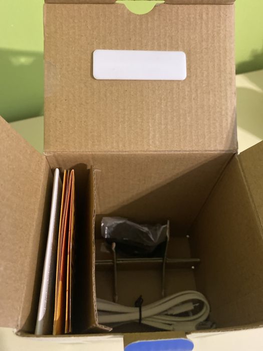 Polaroid Now verde – stare foarte bună, cu cutie și încărcător