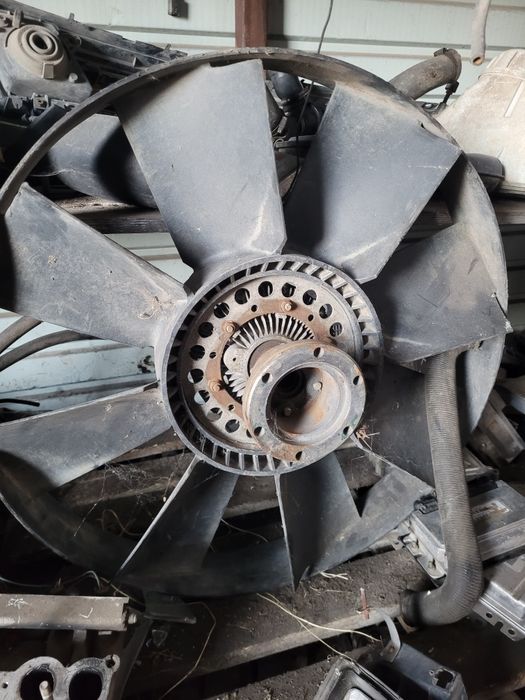 Продам гидро муфту на хово