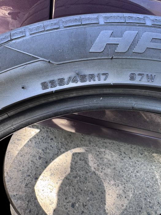 Продам Летние шины R17