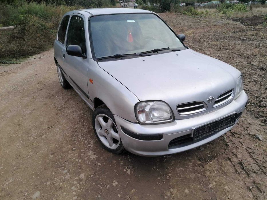 Нисан Микра к11 автоматик, бензин / Nissan Micra k11 automatic, petrol