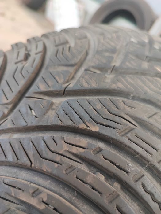 Зимни гуми 205/60R16 92H BF GOODRICH - 2 броя